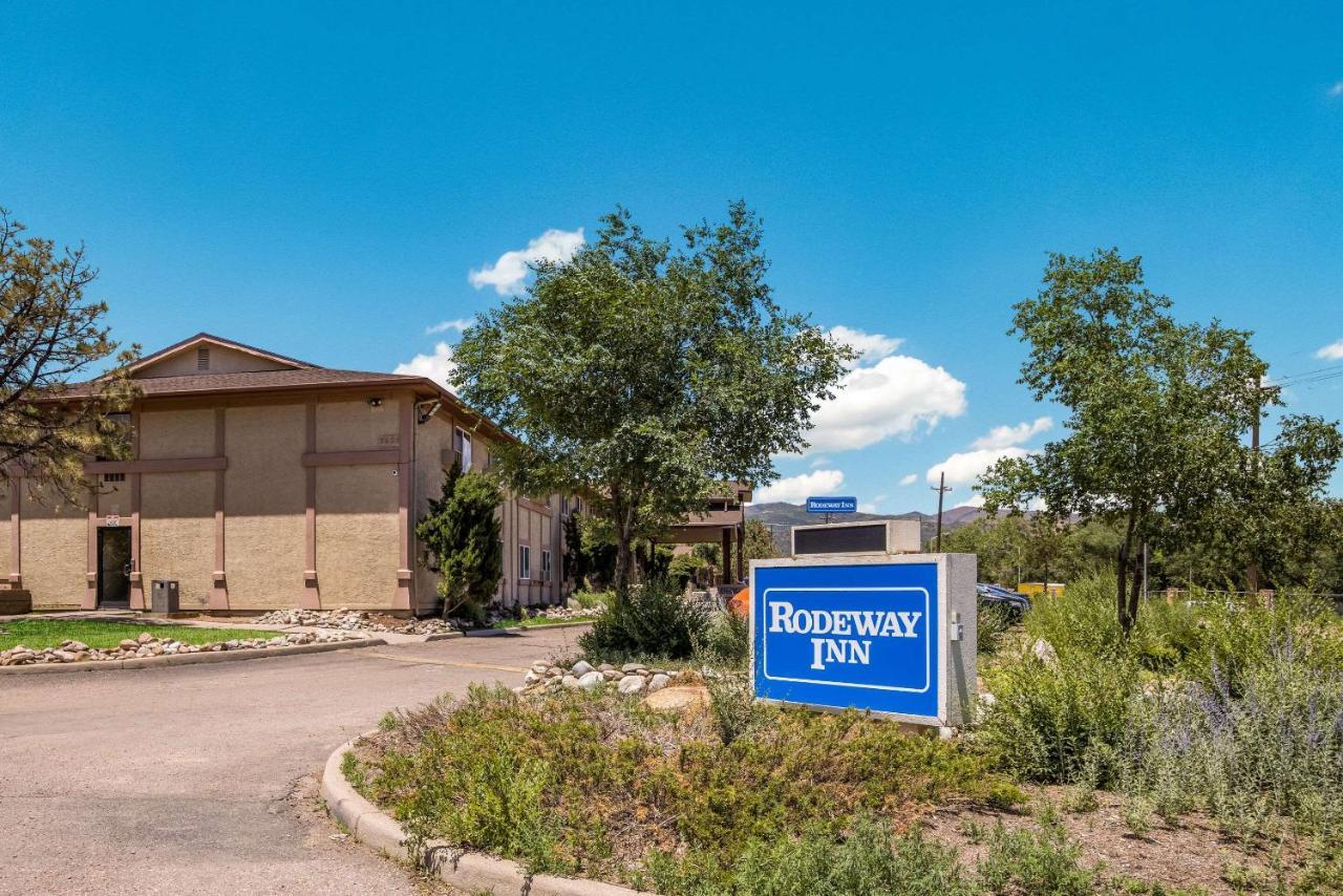 Rodeway Inn Colorado Springs Exterior foto